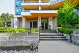 703 3093 Windsor Gate, Coquitlam, BC
