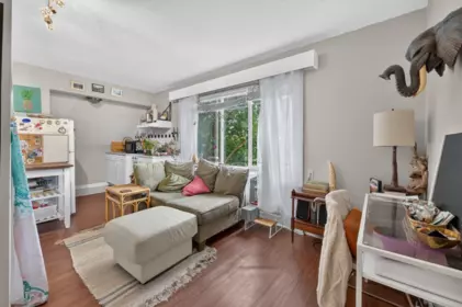 Outdoor Deck Photo of 236 W 12th Avenue, Vancouver, BC