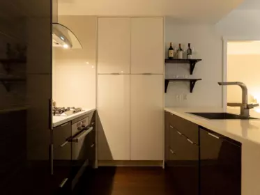 Kitchen Island Photo of 2 1777 W 7th Avenue, Vancouver, BC