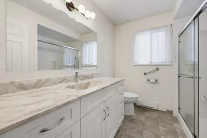 Powder Room Photo of 100 32691 Garibaldi Drive, Abbotsford, BC