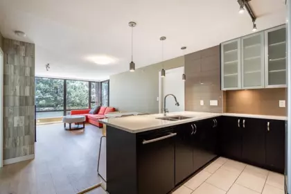 504 7328 Arcola Street, Burnaby, BC, Burnaby — Apartment/Condo for sale