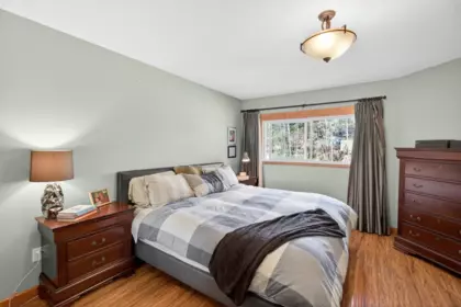 Walk-In Closet Photo of 25700 116 Avenue, Maple Ridge, BC