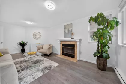 1 7600 Francis Road, Richmond, BC, Richmond — Apartment/Condo for sale
