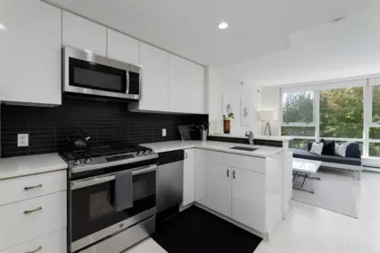 Primary Bedroom Photo of 301 928 Beatty Street, Vancouver, BC