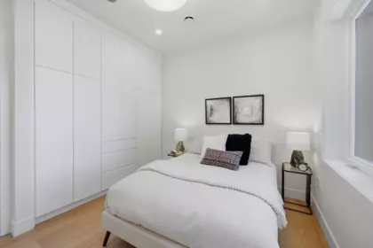 Bedroom 3 Photo of 1 3018 E 19th Avenue, Vancouver, BC