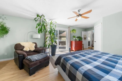 Laundry Room Photo of 38248 Hemlock Avenue, Squamish, BC