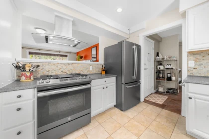 Office / Den Photo of 38248 Hemlock Avenue, Squamish, BC