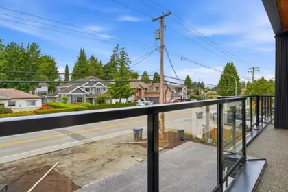 Hot Tub / Spa Photo of 1 9550 126 Street, Surrey, BC
