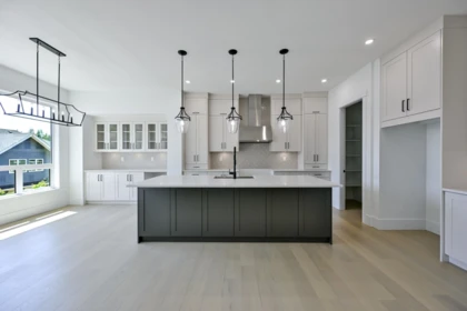 Kitchen Island Photo of 20892 35a Avenue, Langley, BC