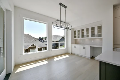 Primary Bathroom Photo of 20892 35a Avenue, Langley, BC