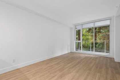 208 2375 Emery Court, North Vancouver, BC, North vancouver — Apartment/Condo for sale