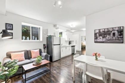 Hot Tub / Spa Photo of 3840 Prospect Road, North Vancouver, BC