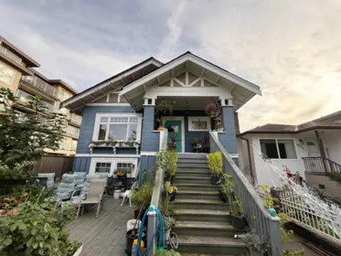 2878 E 2nd Avenue, Vancouver, BC, Vancouver — Single Family Residence for sale