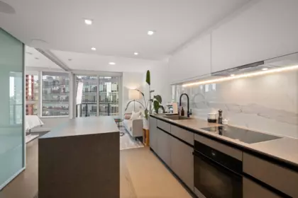 1404 620 Cardero Street, Vancouver, BC, Vancouver — Apartment/Condo for sale