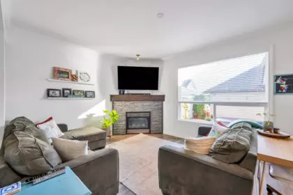 16458 60 Avenue, Surrey, BC, Surrey — Single Family Residence for sale