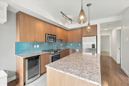 108 735 W 15th Street, North Vancouver, BC, North vancouver — Townhouse for sale