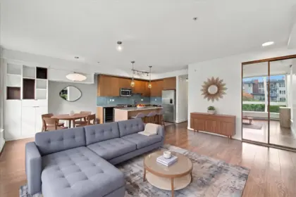 108 735 W 15th Street, North Vancouver, BC, North vancouver — Townhouse for sale