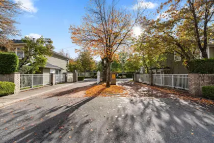 27 8428 Venture Way, Surrey, BC, Surrey — Townhouse for sale