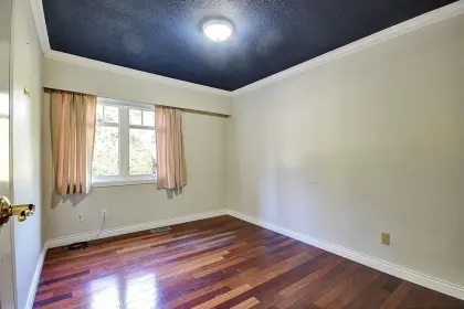 13164 Crescent Road, Surrey, BC, Surrey — Single Family Residence for sale