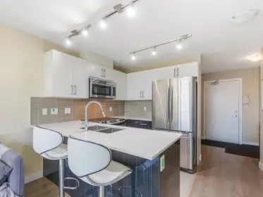 1001 2689 Kingsway, Vancouver, BC, Vancouver — Apartment/Condo for sale