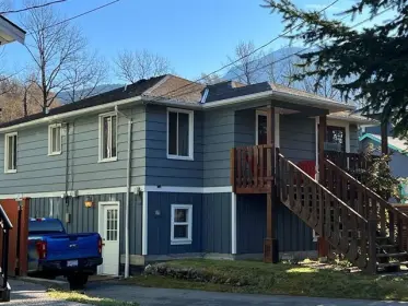 38842 Britannia Avenue, Squamish, BC, Squamish — Single Family Residence for sale