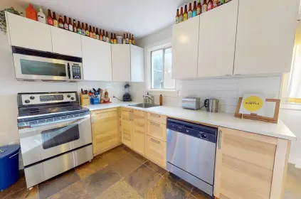 38842 Britannia Avenue, Squamish, BC, Squamish — Single Family Residence for sale