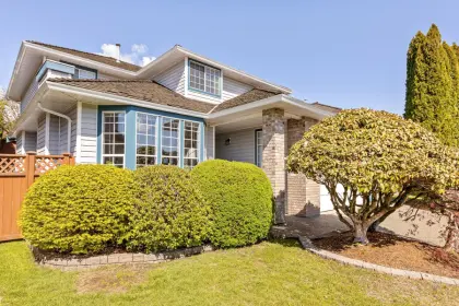 3315 Hyde Park Place, Coquitlam, BC, Coquitlam — Single Family Residence for sale