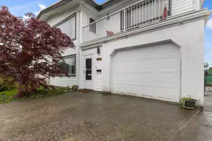 A 8951 Craven Place, Chilliwack, BC, Chilliwack — Half Duplex for sale