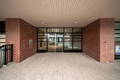 405 7727 Royal Oak Avenue, Burnaby, BC, Burnaby — Apartment/Condo for sale