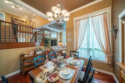 10608 Cherryhill Court, Surrey, BC, Surrey — Single Family Residence for sale