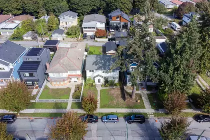 557 E 20th Avenue, Vancouver, BC, Vancouver — Single Family Residence for sale