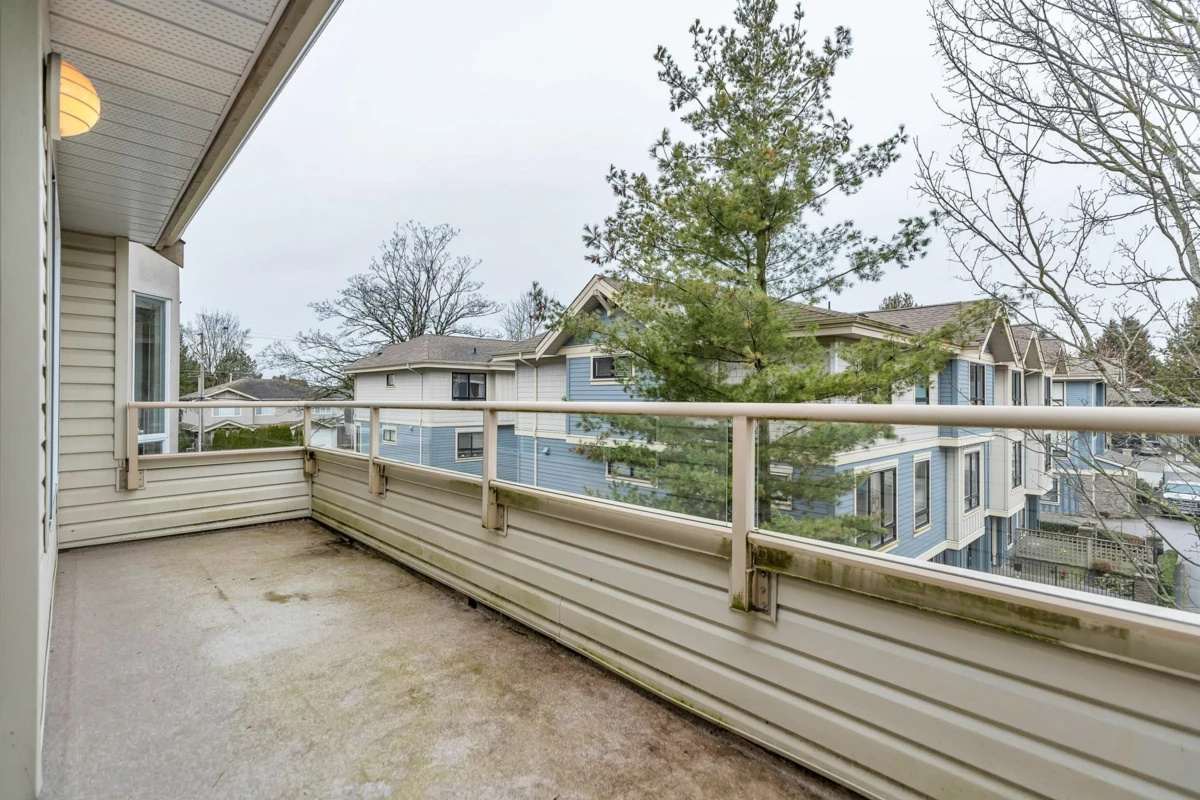 Backyard Photo of 210 9260 No.2 Road, Richmond, BC