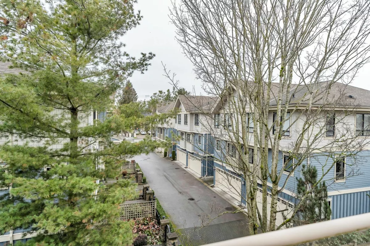 Garden / Landscaping Photo of 210 9260 No.2 Road, Richmond, BC