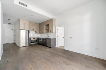 104 6859 Cambie Street, Vancouver, BC