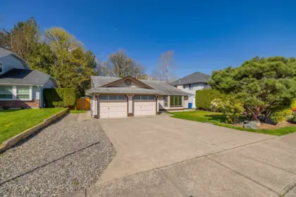 3641 Latimer Street, Abbotsford, BC, Abbotsford — Single Family Residence for sale