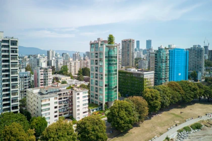 1600 1919 Beach Avenue, Vancouver, BC, Vancouver — Apartment/Condo for sale
