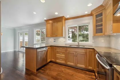 13106 100 Avenue, Surrey, BC, Surrey — Single Family Residence for sale