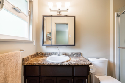 Hallway Photo of 17895 96 Avenue, Surrey, BC