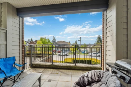 Swimming Pool Photo of 1104 963 Charland Avenue, Coquitlam, BC