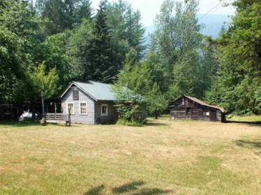 30850 East Of River Road, Yale, BC, Yale — Single Family Residence for sale