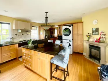 1749 West 62nd Avenue, Vancouver, BC, Vancouver — Single Family Residence for sale