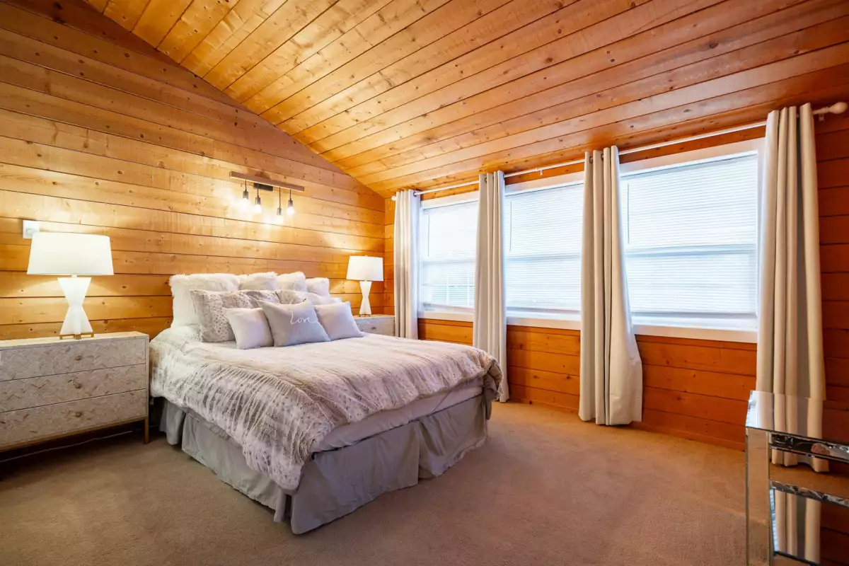 Aerial View of 687 204 Street, Langley, BC