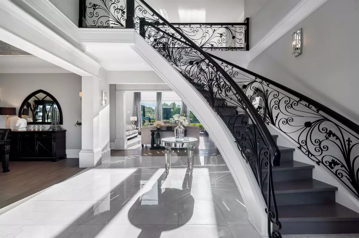 Family Room Photo of 687 204 Street, Langley, BC