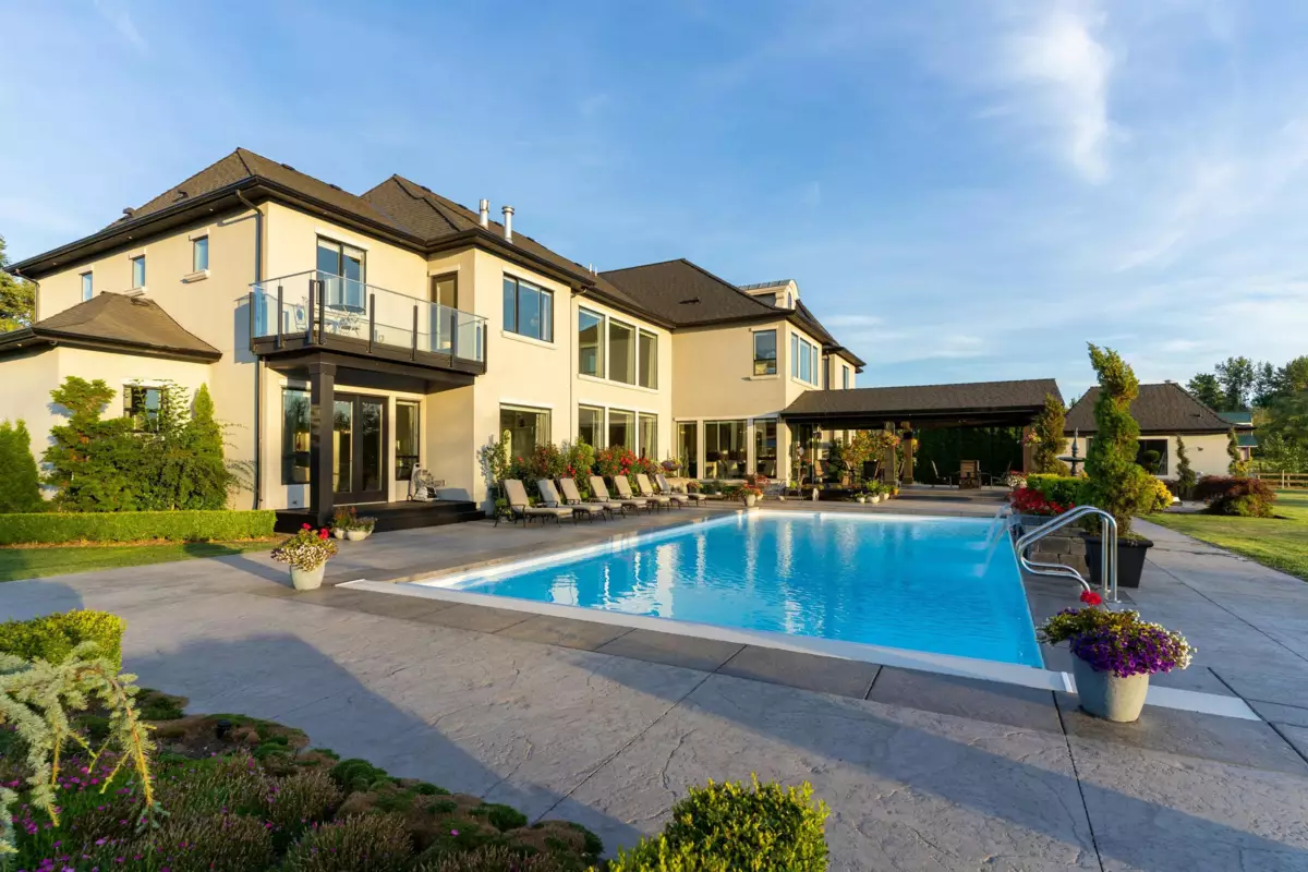 Fitness Center Photo Near 687 204 Street, Langley, BC