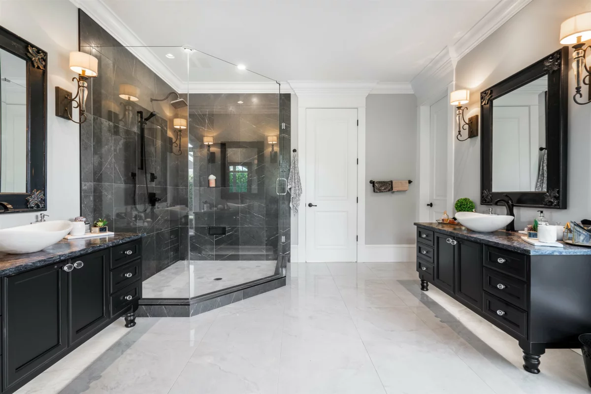 Mudroom Photo of 687 204 Street, Langley, BC