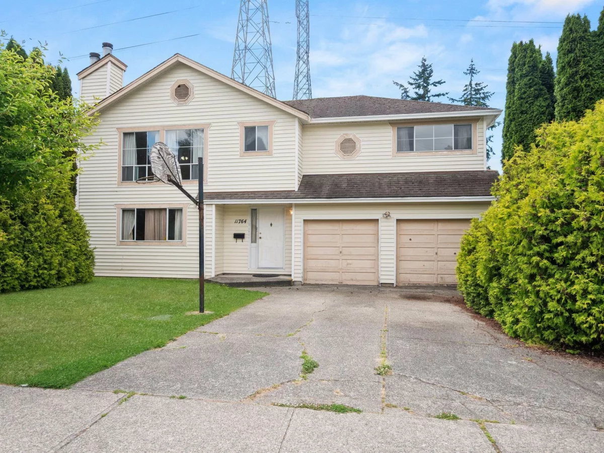 Exterior Front Photo of 11764 74 Avenue, Delta, BC