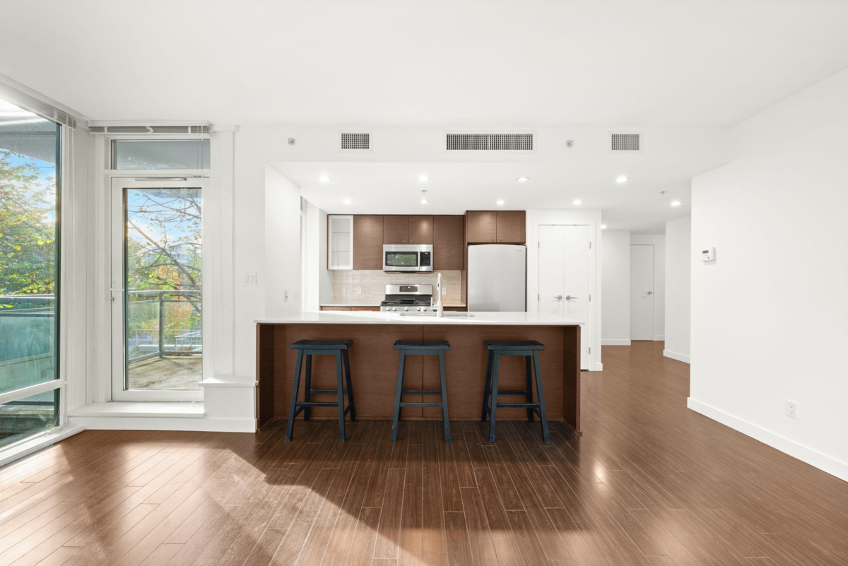 Primary Bathroom Photo of 601 7371 Westminster Highway, Richmond, BC