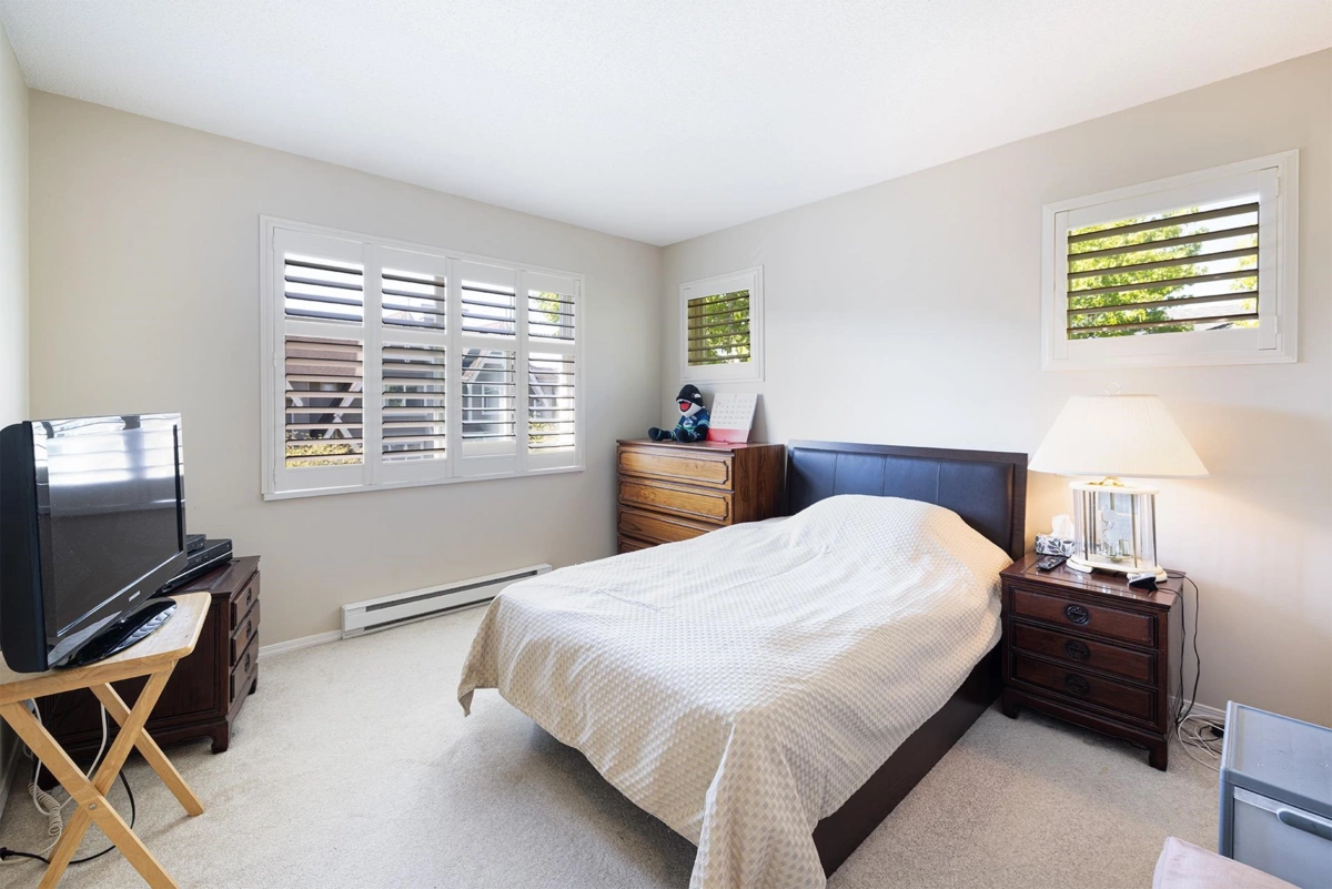 Mudroom Photo of 1 9333 Sills Avenue, Richmond, BC