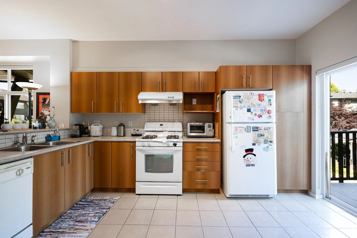 Pantry Photo of 1 9333 Sills Avenue, Richmond, BC