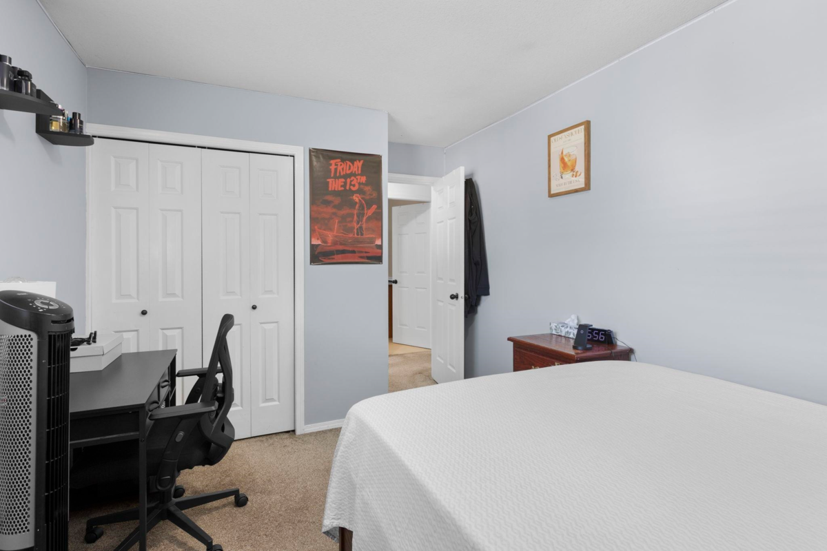 Hallway Photo of 30842 Osprey Drive, Abbotsford, BC